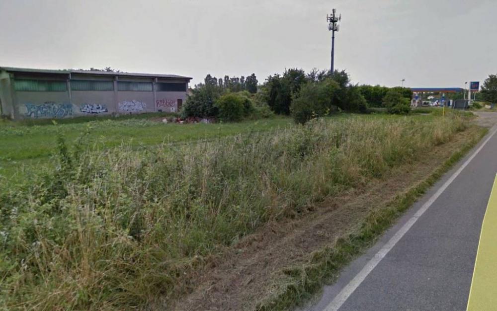 terreno edificabile in vendita a Masate