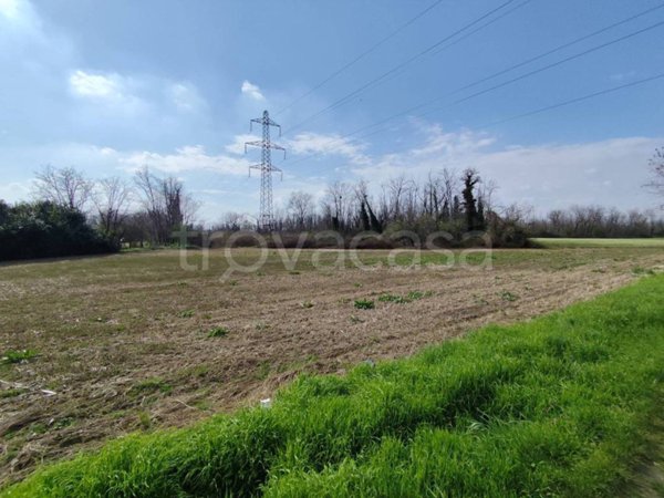 terreno agricolo in vendita a Masate