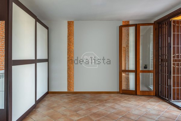 appartamento in vendita a Masate