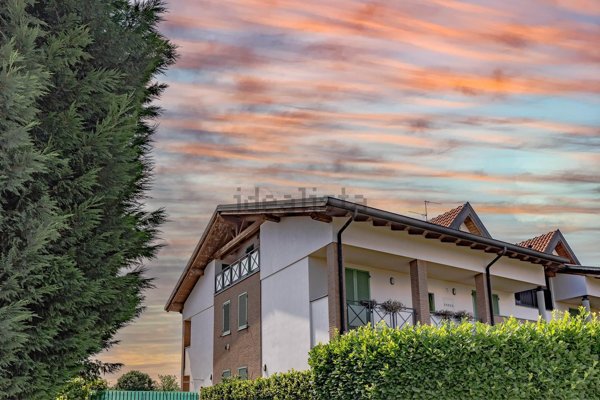 appartamento in vendita a Masate