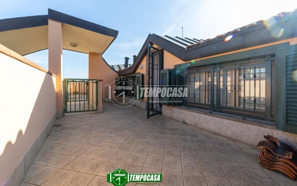 appartamento in vendita a Masate