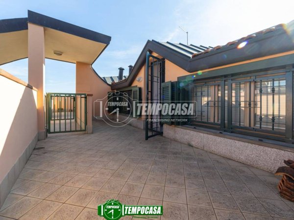 appartamento in vendita a Masate