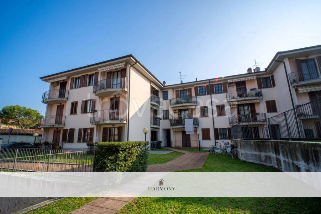 appartamento in vendita a Masate