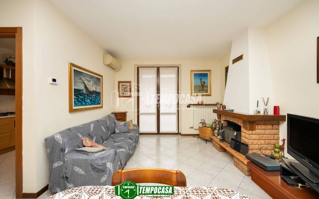 appartamento in vendita a Masate