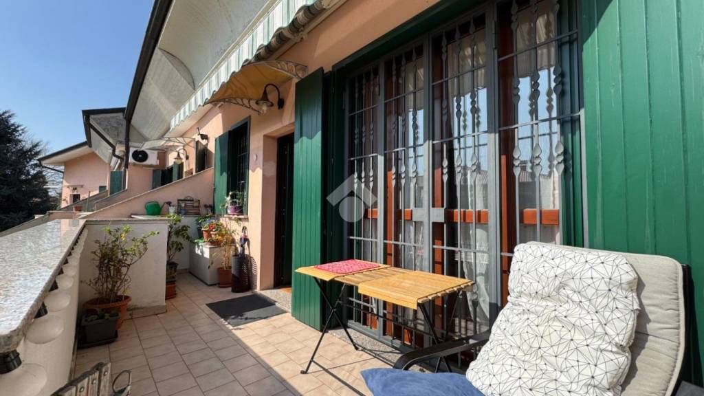 appartamento in vendita a Masate