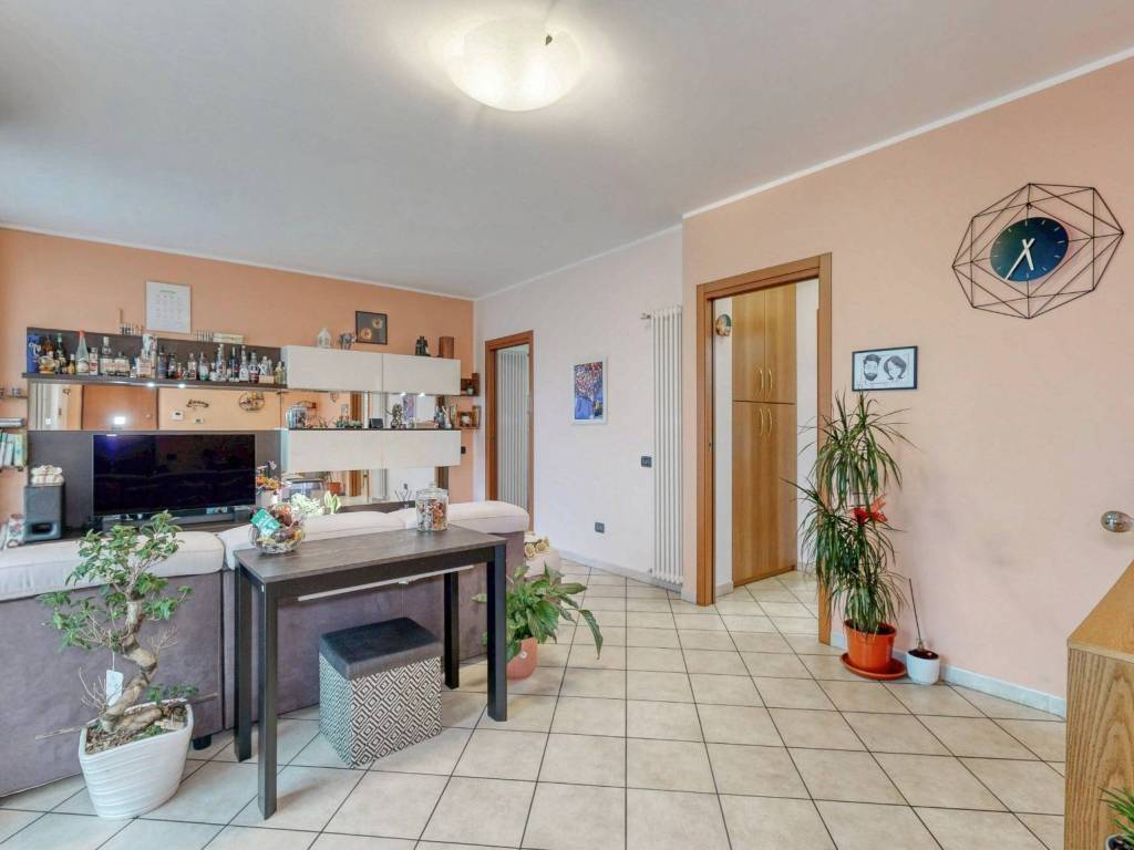 appartamento in vendita a Masate