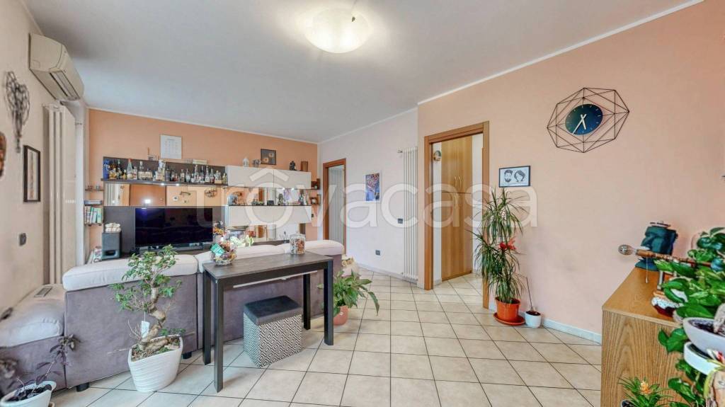 appartamento in vendita a Masate