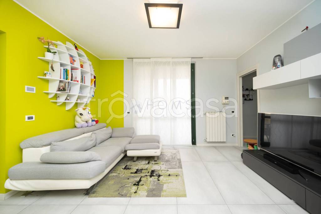 appartamento in vendita a Masate