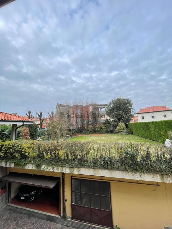 appartamento in vendita a Masate