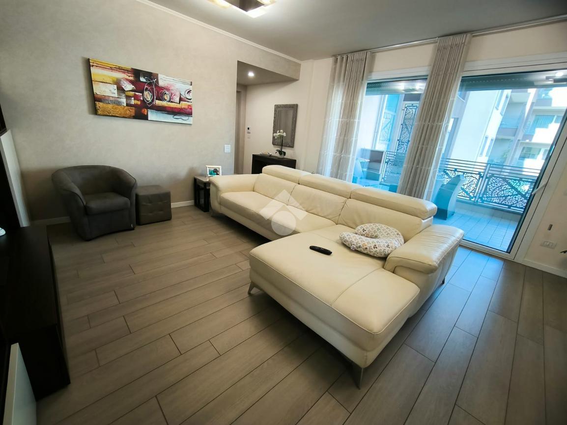 appartamento in vendita a Mediglia in zona Bettolino