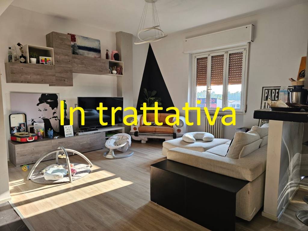 appartamento in vendita a Mediglia in zona Triginto