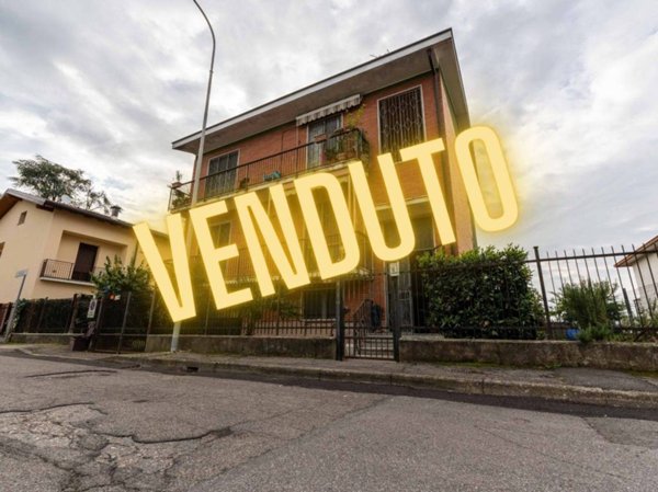 appartamento in vendita a Mediglia in zona Triginto