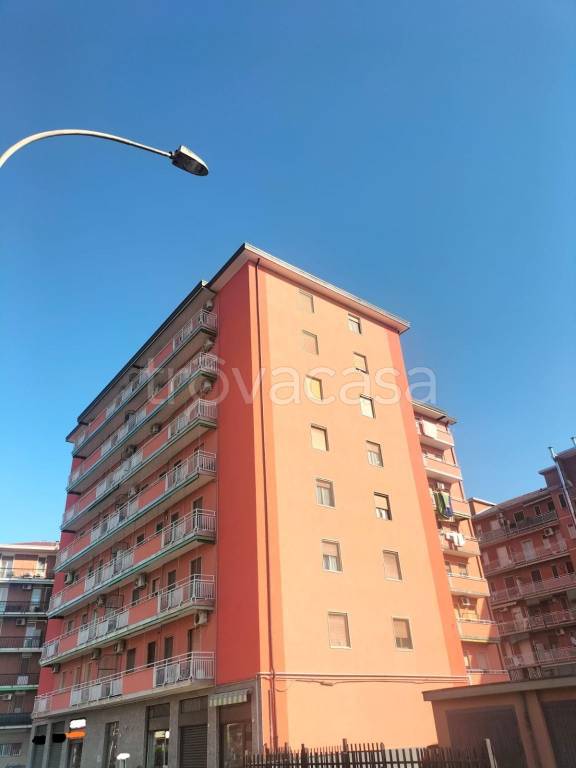 appartamento in vendita a Mediglia in zona Mombretto