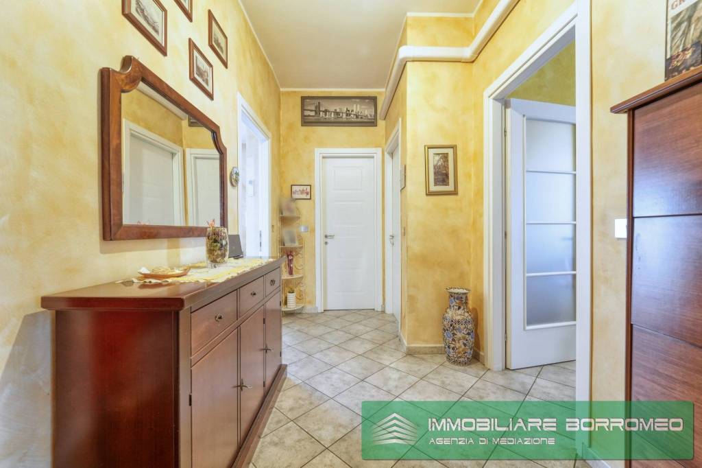 appartamento in vendita a Mediglia in zona Robbiano