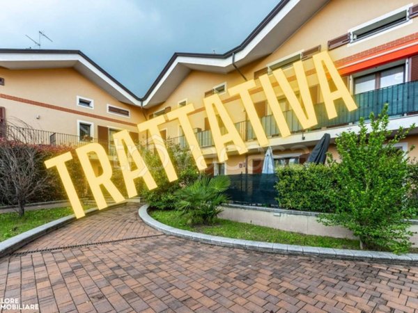 appartamento in vendita a Mediglia in zona Robbiano