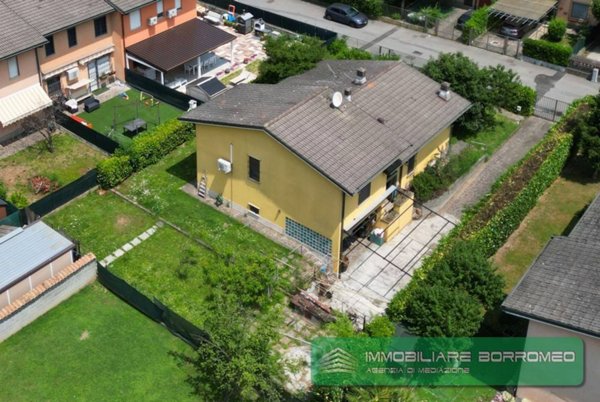 casa indipendente in vendita a Mediglia