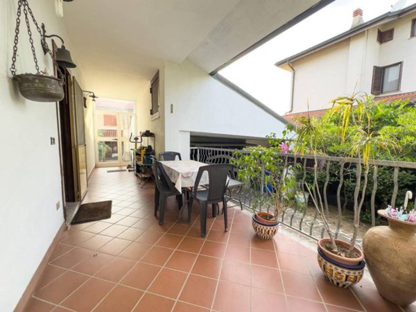 casa indipendente in vendita a Mediglia