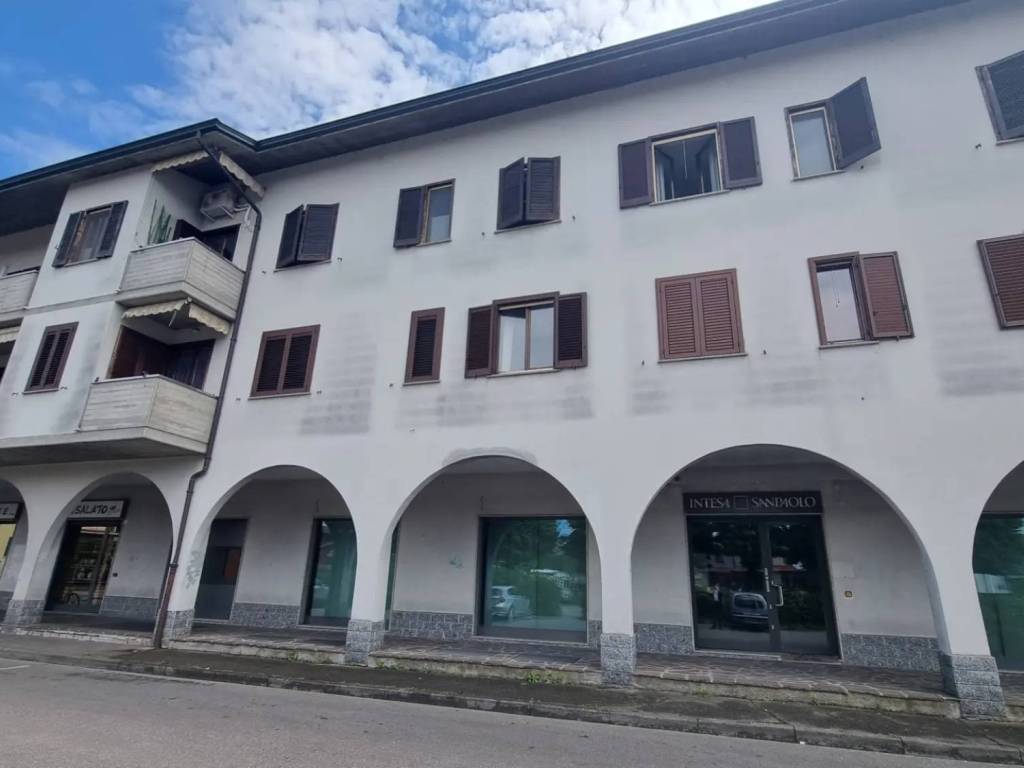 appartamento in vendita a Mediglia in zona Triginto