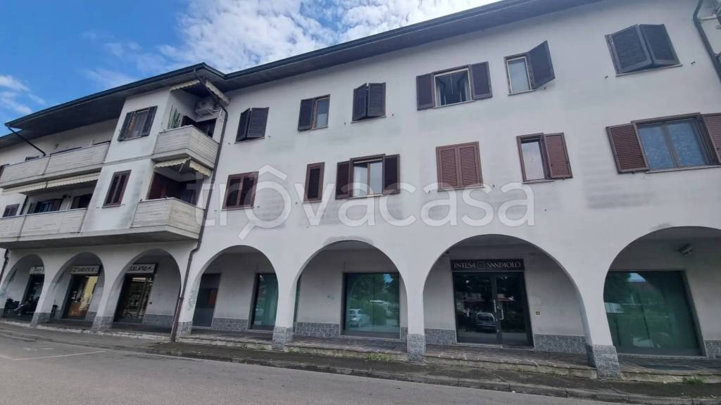 appartamento in vendita a Mediglia in zona Triginto