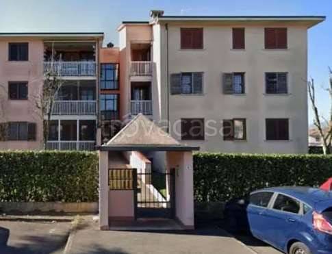 appartamento in vendita a Mediglia in zona Robbiano