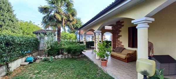 casa indipendente in vendita a Mediglia