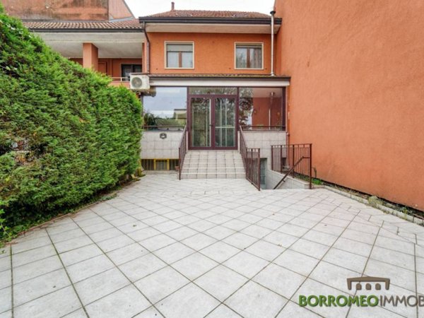 casa indipendente in vendita a Mediglia in zona Bustighera