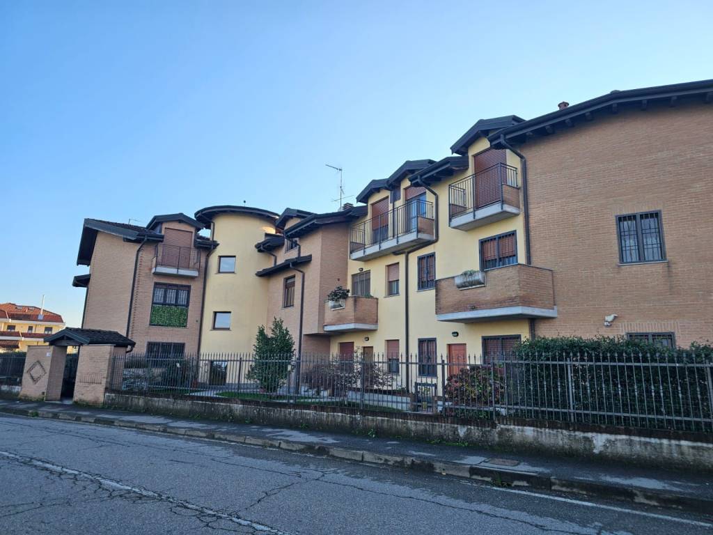 appartamento in vendita a Mediglia