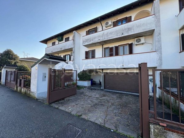 casa indipendente in vendita a Mediglia