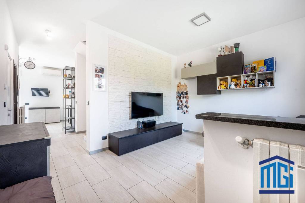 casa indipendente in vendita a Mediglia in zona Triginto
