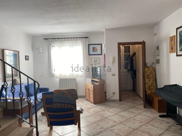 casa indipendente in vendita a Mediglia