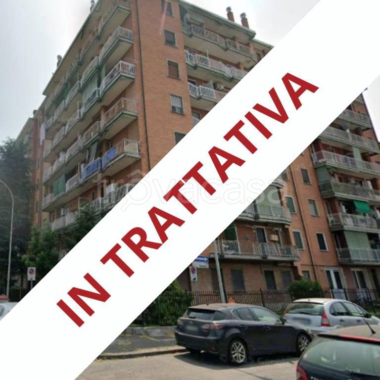 appartamento in vendita a Mediglia in zona Mombretto