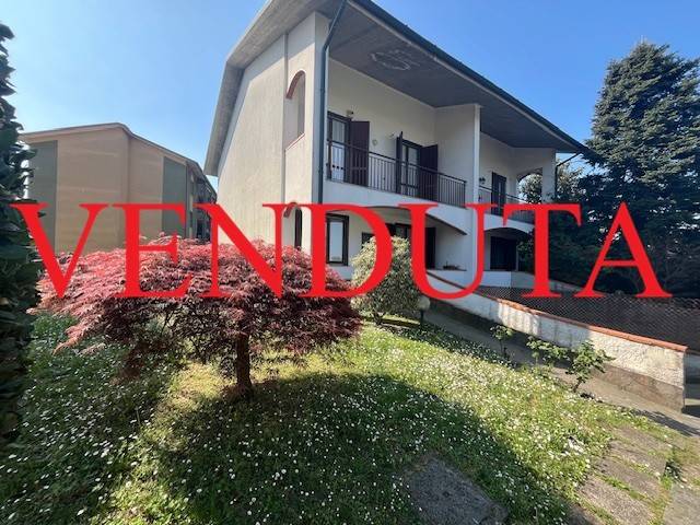 casa indipendente in vendita a Mediglia in zona Triginto