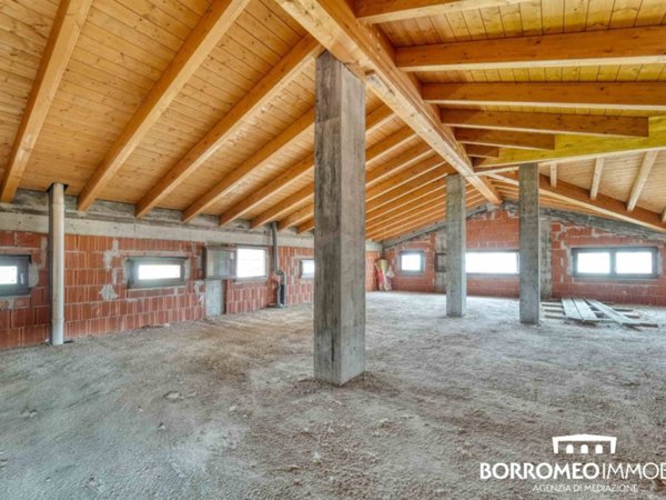 appartamento in vendita a Mediglia in zona Robbiano