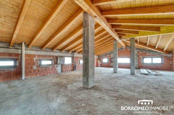 appartamento in vendita a Mediglia in zona Robbiano