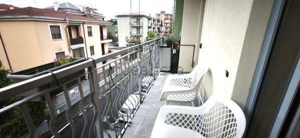 appartamento in vendita a Mediglia in zona Robbiano