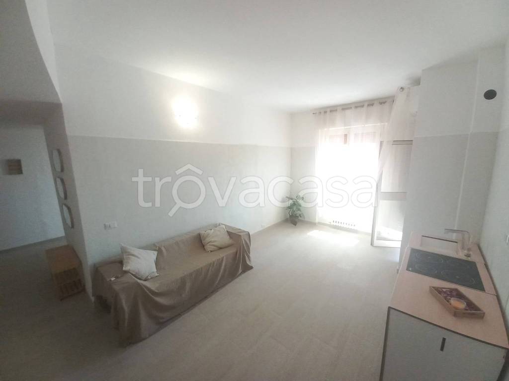 appartamento in vendita a Mediglia in zona Mombretto