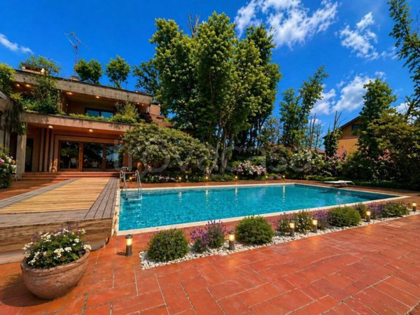 villa in vendita a Mediglia in zona Triginto