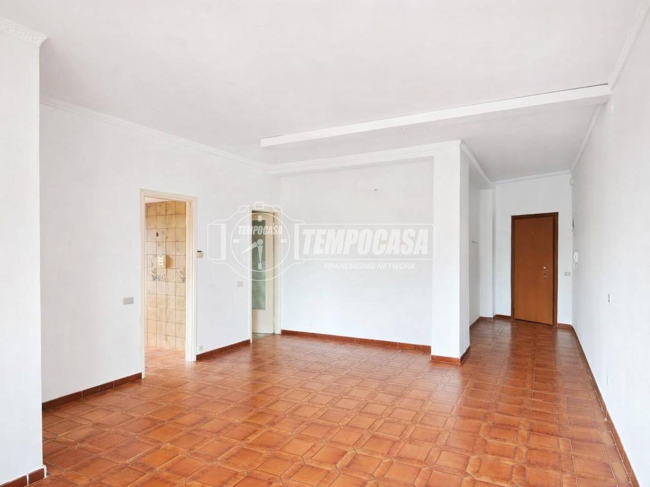 appartamento in vendita a Mediglia in zona Mombretto