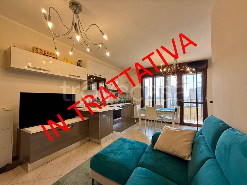 appartamento in vendita a Mediglia in zona Bettolino