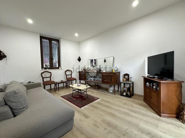 casa indipendente in vendita a Mediglia in zona Bustighera