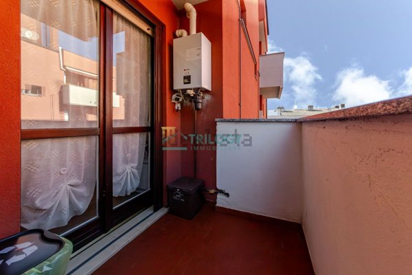 appartamento in vendita a Mediglia in zona Mombretto