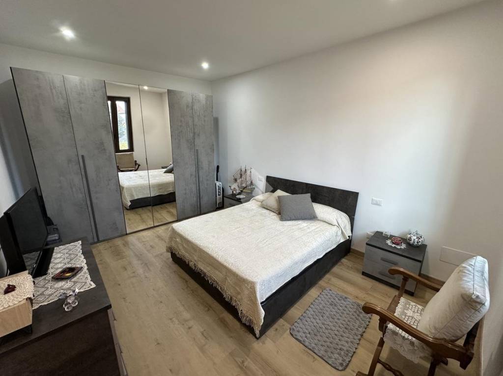 casa indipendente in vendita a Mediglia in zona Bustighera