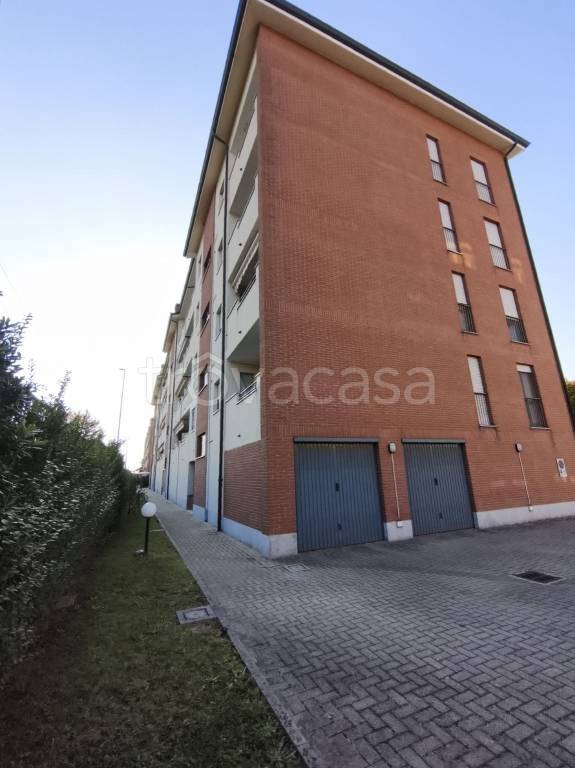 appartamento in vendita a Mediglia in zona Bettolino
