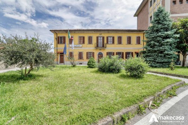 casa indipendente in vendita a Melegnano