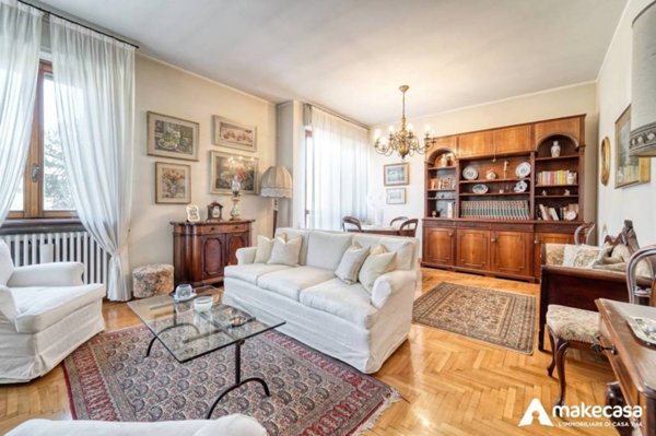 casa indipendente in vendita a Melegnano