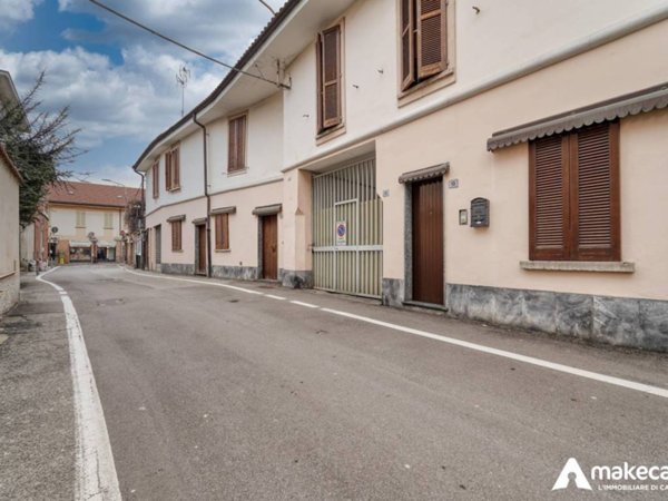 intera palazzina in vendita a Melegnano
