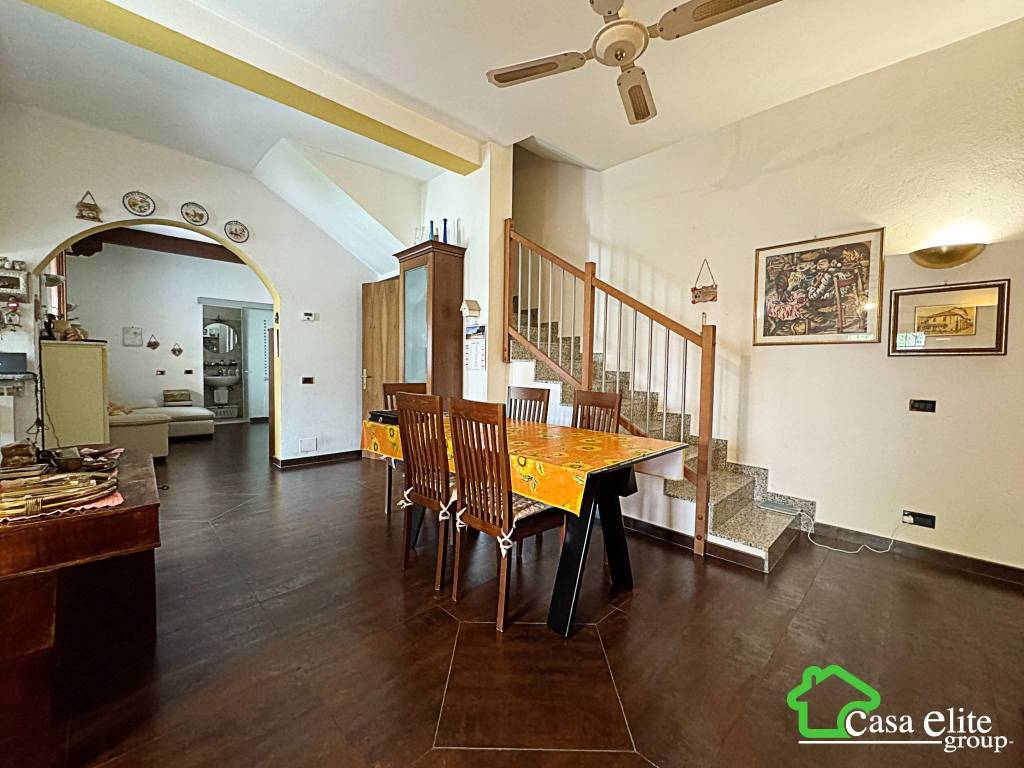 casa indipendente in vendita a Melegnano