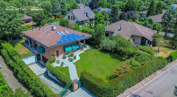 casa indipendente in vendita a Melegnano
