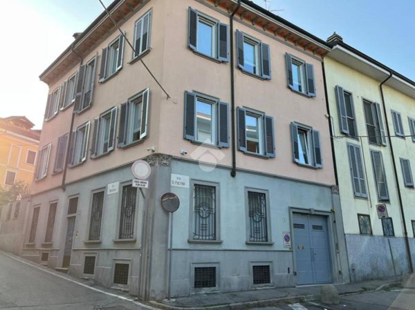 casa indipendente in vendita a Melegnano