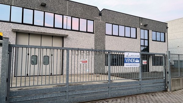 ufficio in vendita a Melegnano